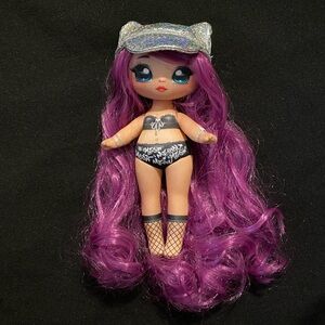 Na Na Na Surprise Glam Chrissy Dimond